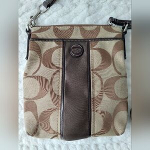 Coach Signature Jacquard w/ Patent Leather Trim Stripe Swingpack Crossbody Bag